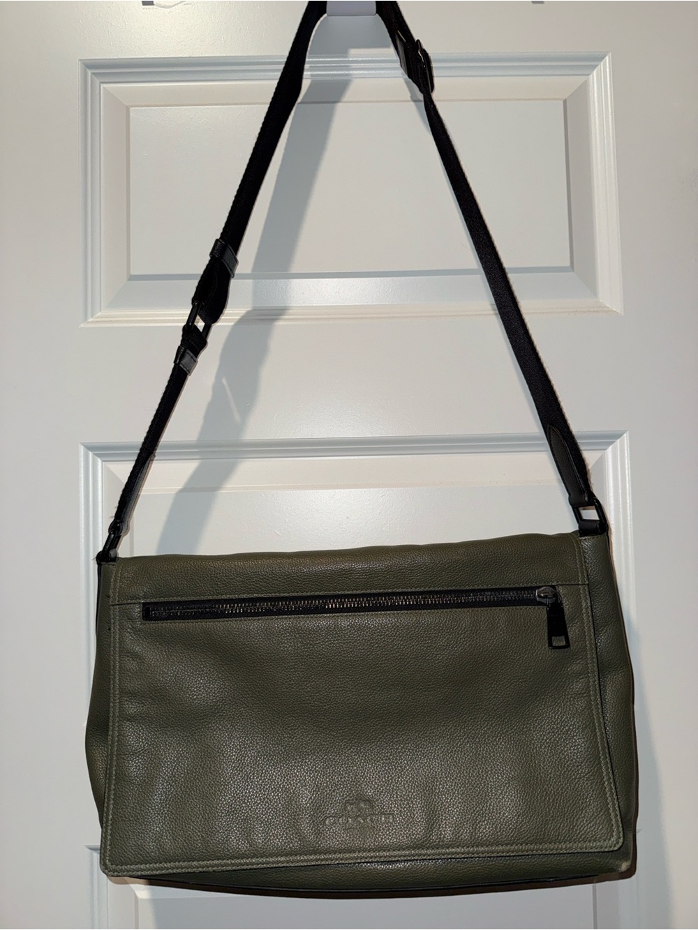 Coach Olive Green Leather Sullivan Messenger Bag with Black Strap